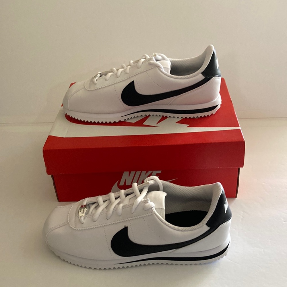 NIKE Cortez White Sneakers Big Kid 5